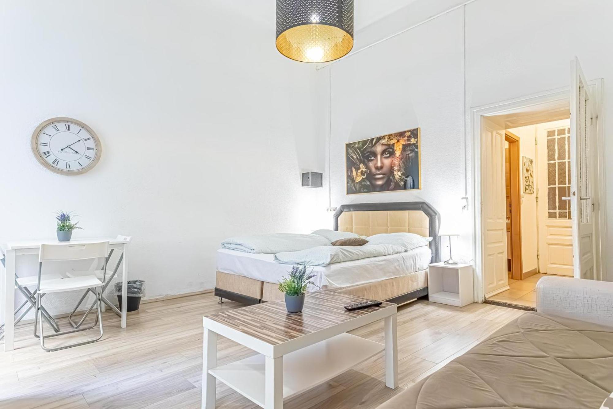 Chic Apartment- Suitable For Longstays Near Matzleinsforferplatz Vienna Exterior photo